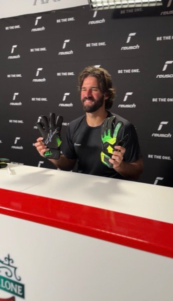 On-location filming at Reusch brand event with sports client